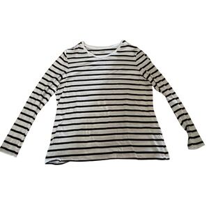 Amazon Essentials Women's Striped Long-Sleeve Tee